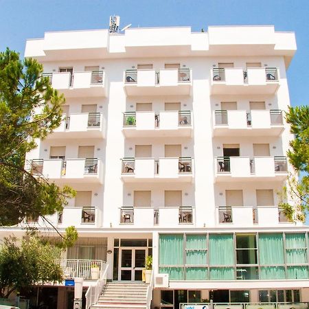Hotel Raffaello Cesenatico Luaran gambar