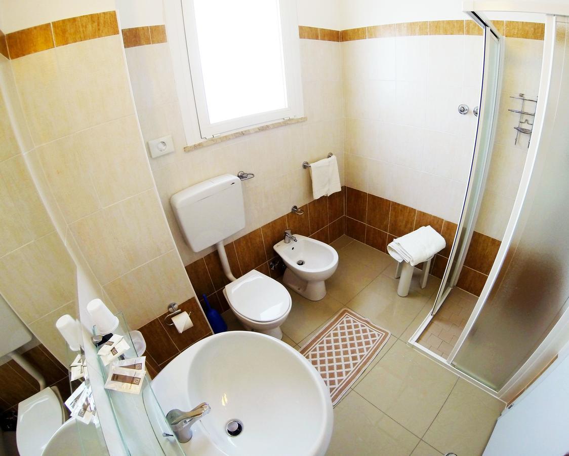 Hotel Raffaello Cesenatico Luaran gambar