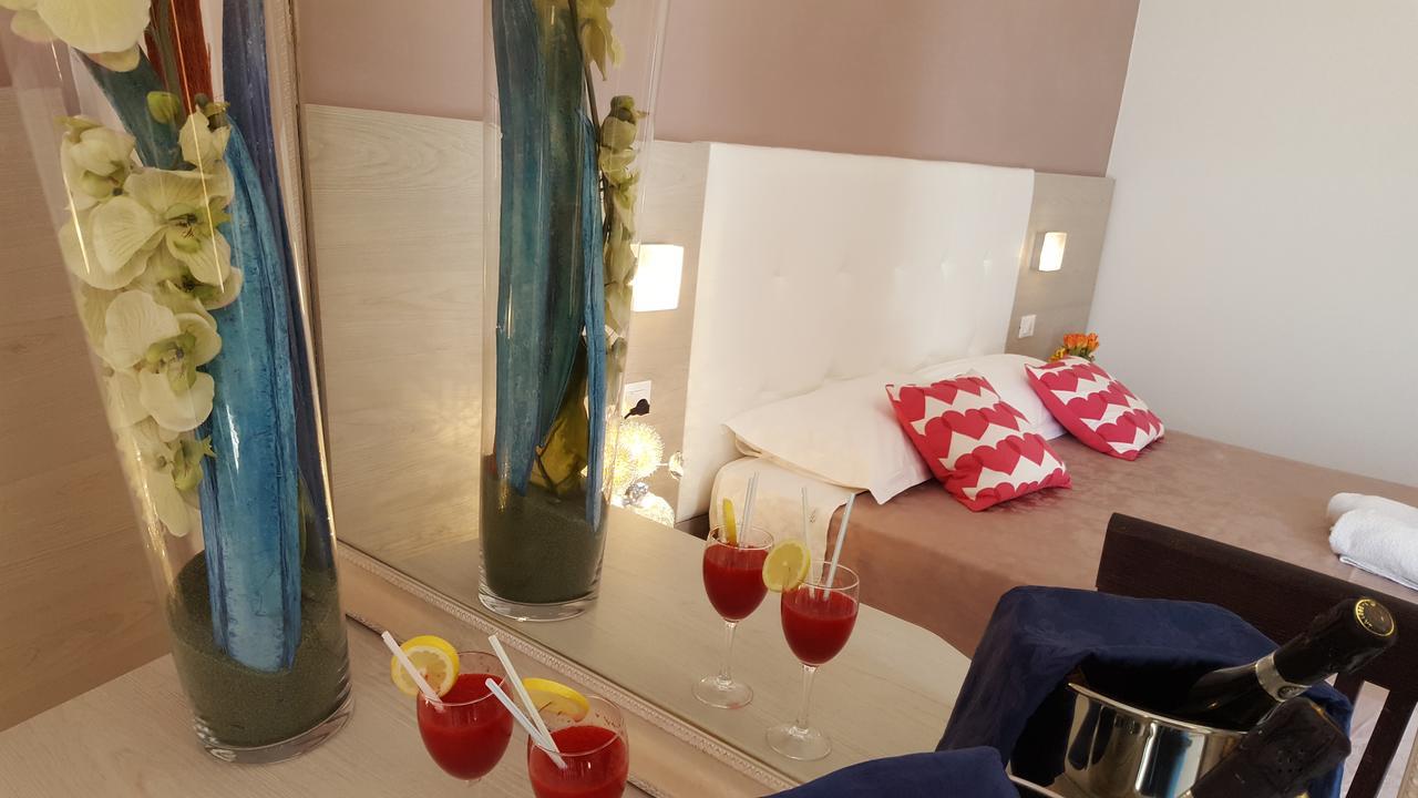 Hotel Raffaello Cesenatico Luaran gambar
