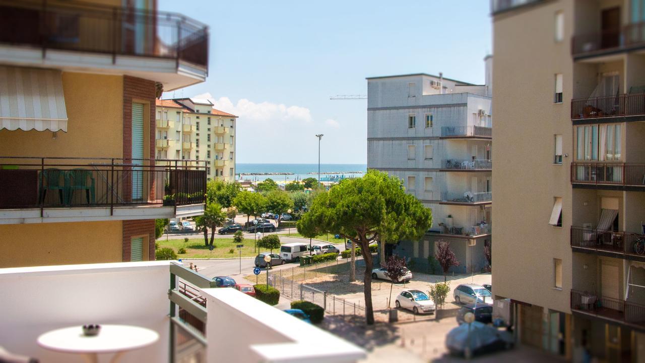 Hotel Raffaello Cesenatico Luaran gambar