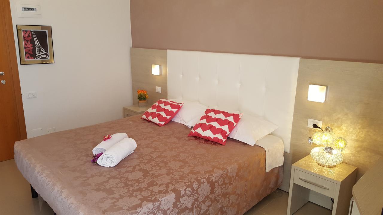 Hotel Raffaello Cesenatico Luaran gambar